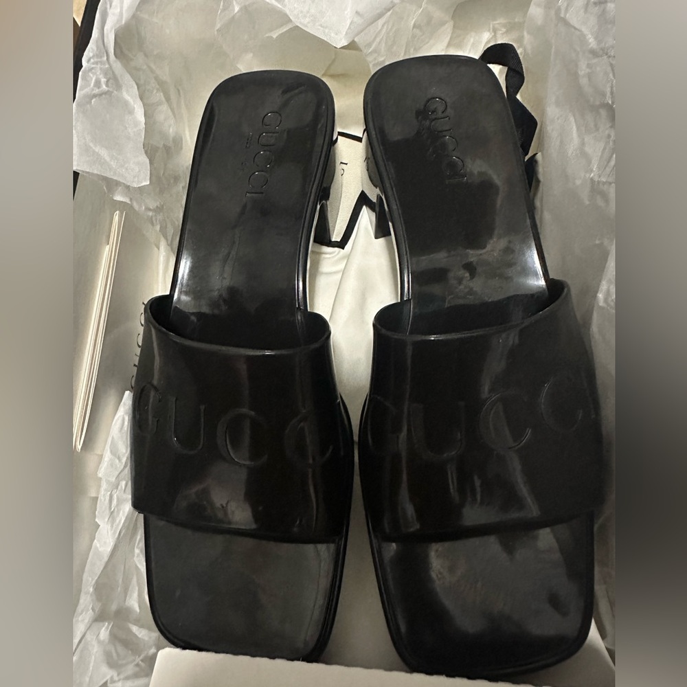 Women’s Rubber Slide Sandal Brand New